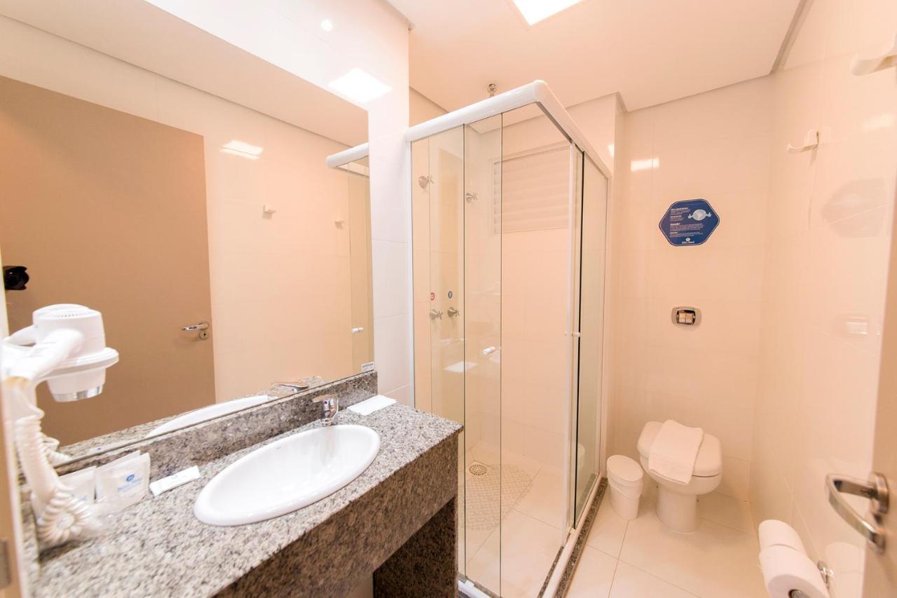 Hiber Hotel - Acesso A ชาเปโก ภายนอก รูปภาพ