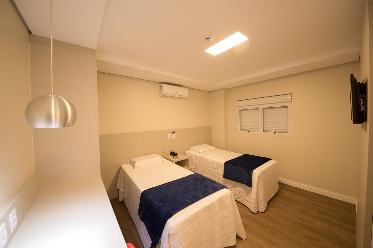 Hiber Hotel - Acesso A ชาเปโก ภายนอก รูปภาพ
